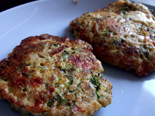 Kabak Mucver (Zucchiniküchlein) – heideblitz Kabak Mucver (Zucchiniküchlein) – heideblitz