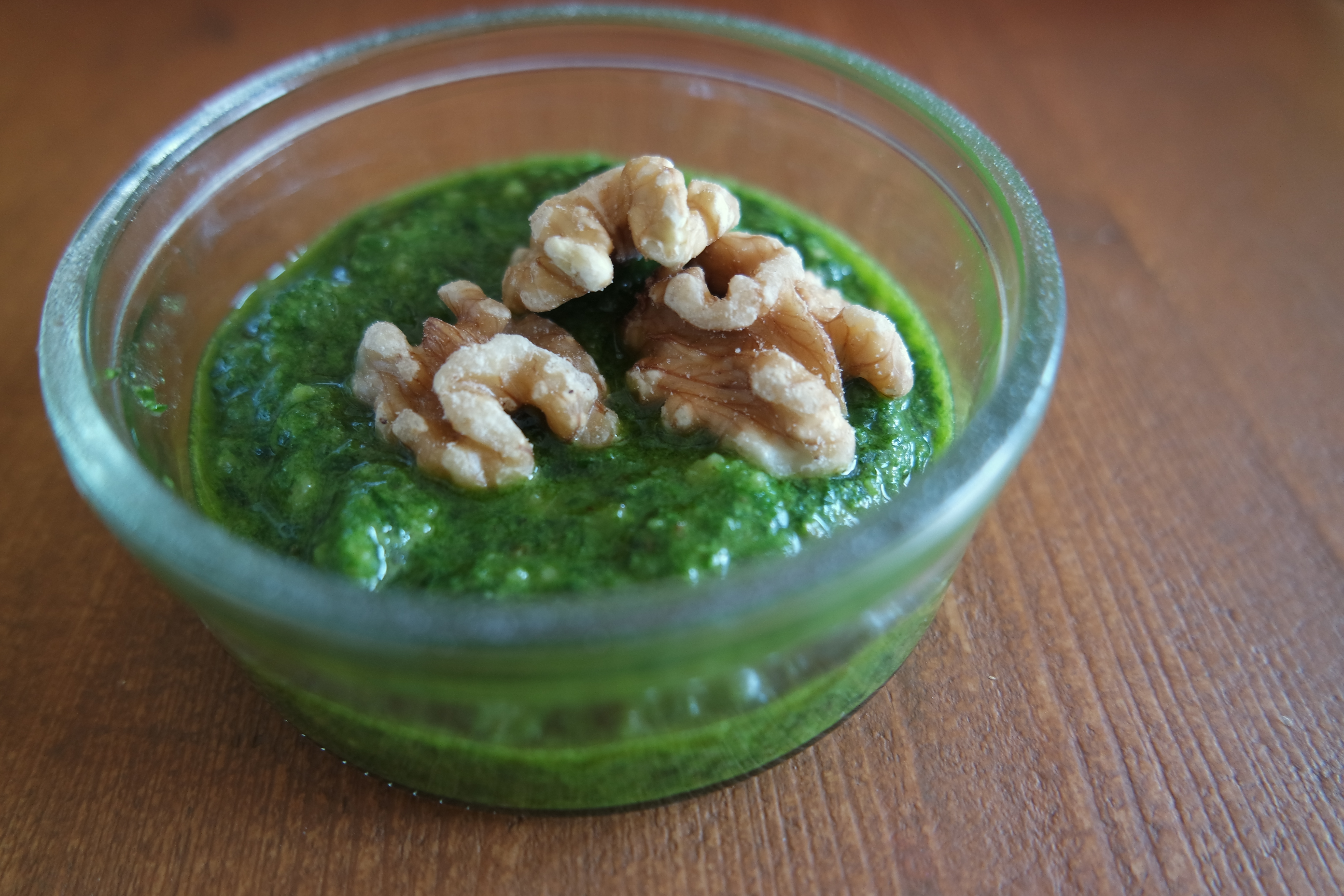 Bärlauch-Walnuss-Pesto – heideblitz